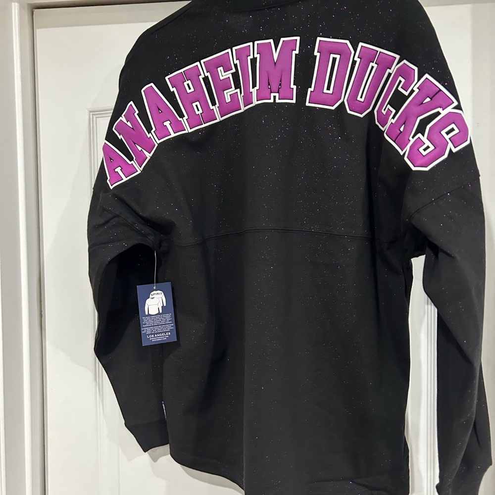 Anaheim Ducks Spirit Jersey Sparkle Crew Neck Shirt Womens Size S Black NEW